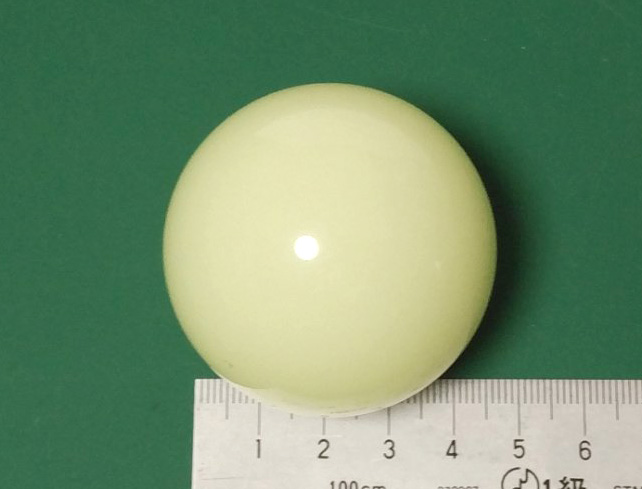 NLムーンボール48　蛍光グリーン　球体直径約48mm　約155gの画像