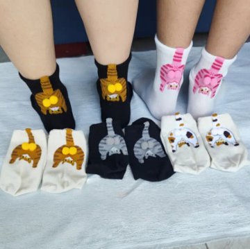 【全5色】ニャンタマ靴下の画像