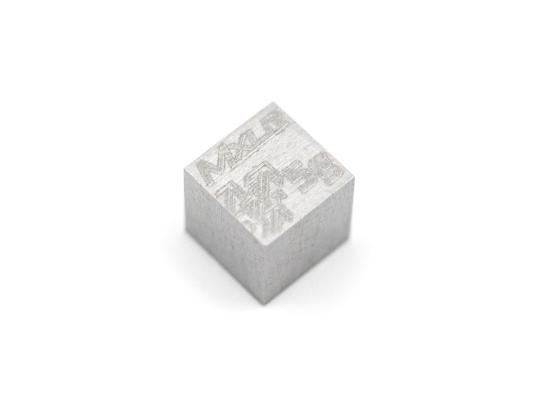 新商品予約受付中｜アークオンラインショップ