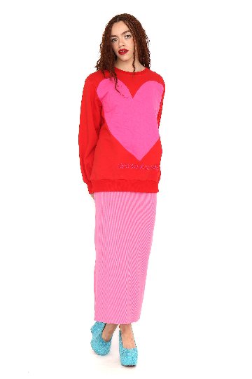 ピンクビッグハートトレーナー レッド - アガタ・ルイス・デ・ラ・プラダ（SUDADERA ROJO CORAZON GRANDE ROSA - Agatha Ruiz de la Prada）の画像