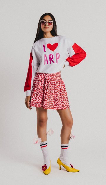 ホワイトトレーナー ハート - アガタ・ルイス・デ・ラ・プラダ（SUDADERA BLANCA ARP - Agatha Ruiz de la Prada）の画像