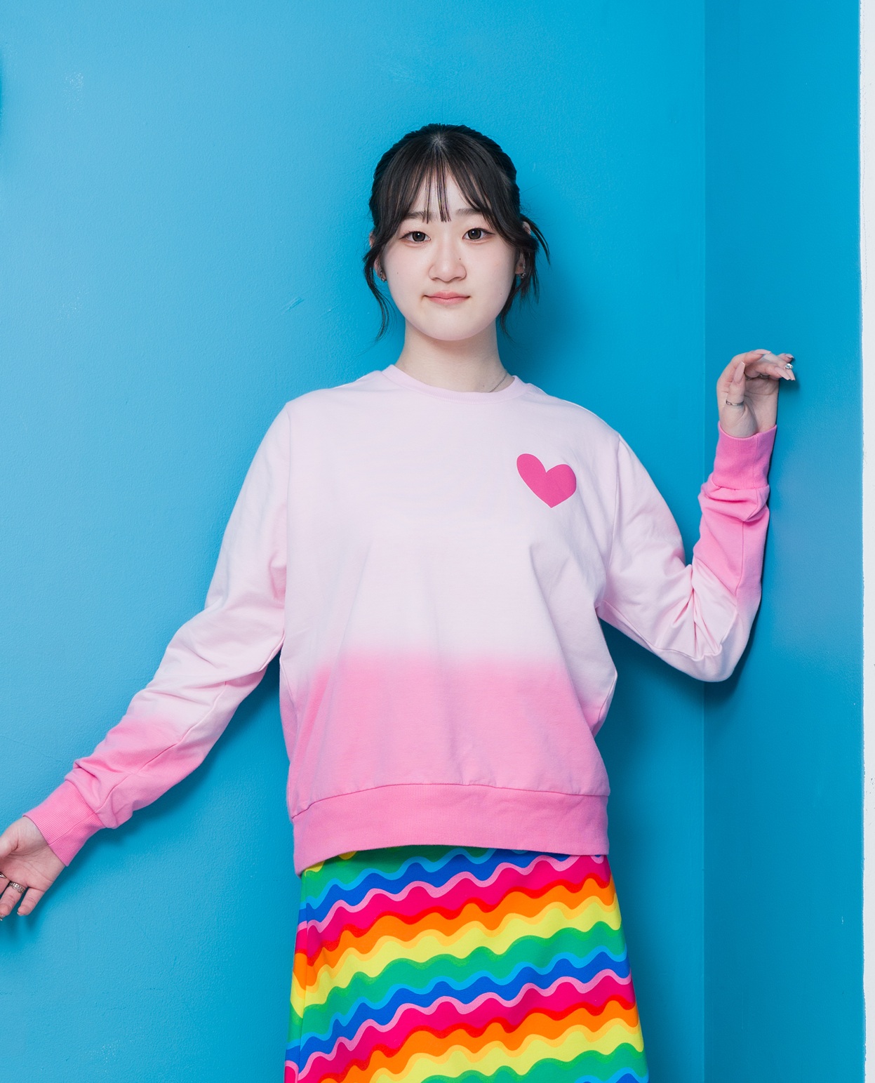 グラデーショントレーナー ピンク - アガタ・ルイス・デ・ラ・プラダ（SUDADERA ROSA DEGRADADO - Agatha Ruiz de la Prada）の画像