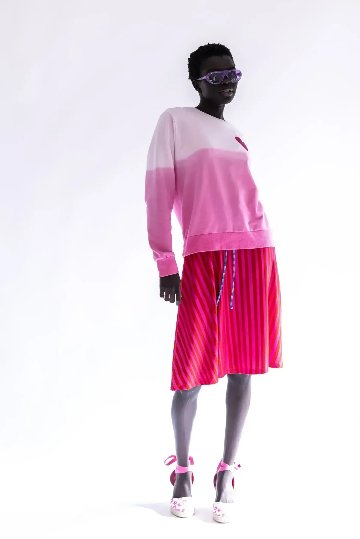 グラデーショントレーナー ピンク - アガタ・ルイス・デ・ラ・プラダ（SUDADERA ROSA DEGRADADO - Agatha Ruiz de la Prada）の画像
