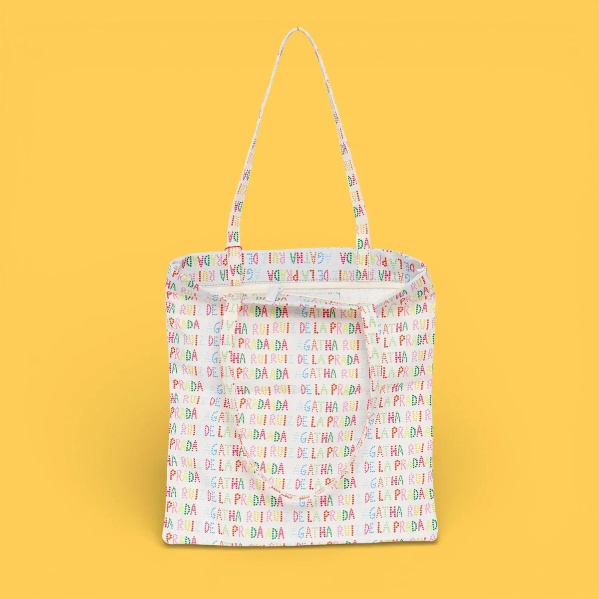 プリント ジッパー トートバッグ　レトラ - アガタ・ルイス・デ・ラ・プラダ（PRINTED ZIPPER TOTEBAG - Agatha Ruiz de la Prada）の画像