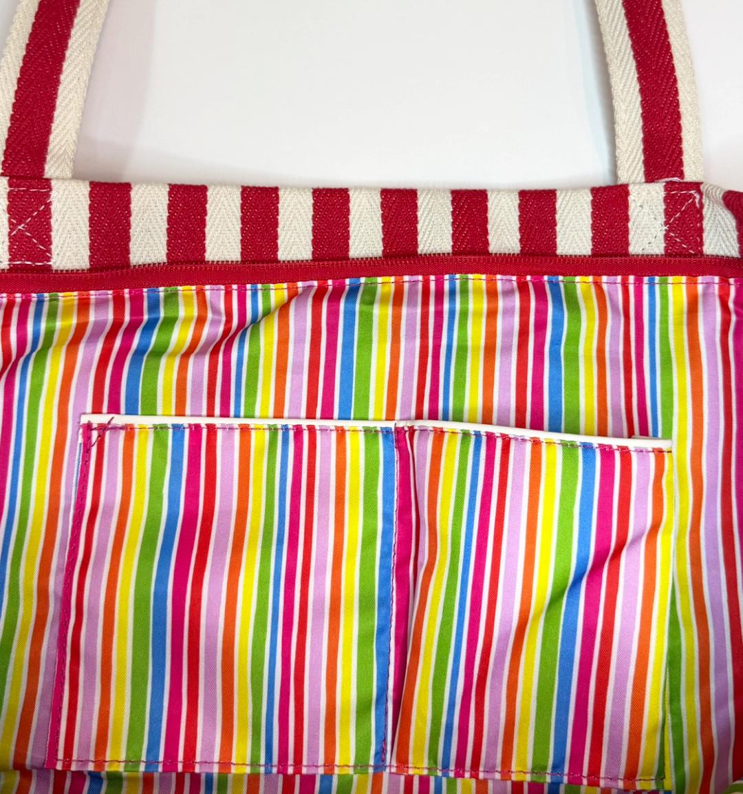 ストライプトートバッグ レッド - アガタ・ルイス・デ・ラ・プラダ（RED STRIPED TOTE - Agatha Ruiz de la Prada）の画像