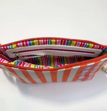 ストライプ トイレタリーバッグ オレンジ -アガタ・ルイス・デ・ラ・プラダ（ORANGE STRIPED TOILETRY BAG -Agatha Ruiz de la Prada）の画像