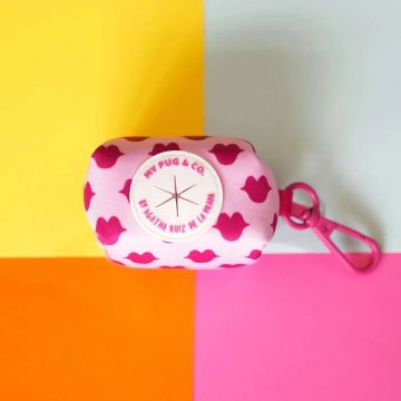 ポルタボルサス キス - アガタ・ルイス・デ・ラ・プラダ（KISSES POOP BAG HOLDER - Agatha Ruiz de la Prada）の画像