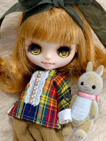 カスタムプチブライス『トラウンパッパ〜With a Squirrel』の画像