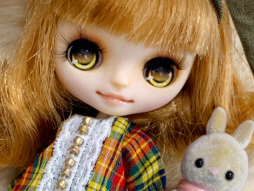 カスタムプチブライス『トラウンパッパ〜With a Squirrel』の画像