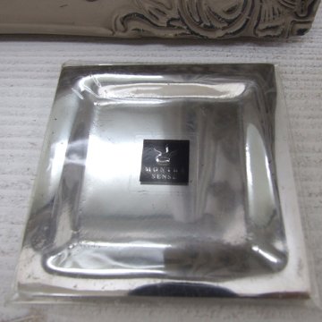 「タイ雑貨」高級感溢れるアルミニウム製の皿型キャンドルホルダー画像