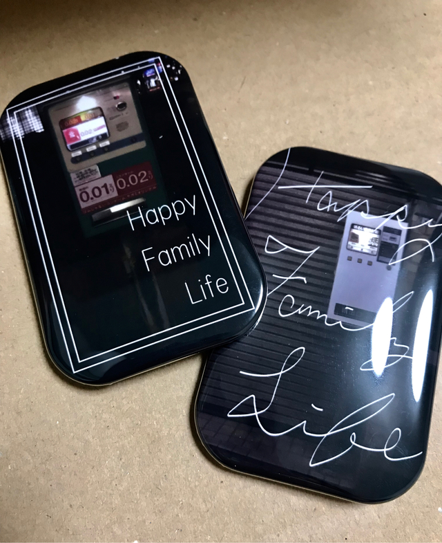 「Happy Family Life 」缶バッジset　【ニッチな終末】の画像