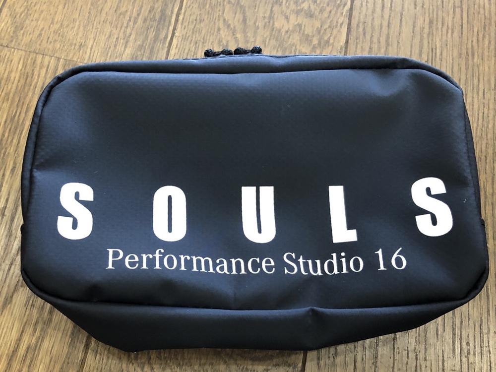 フィッシングポーチの画像