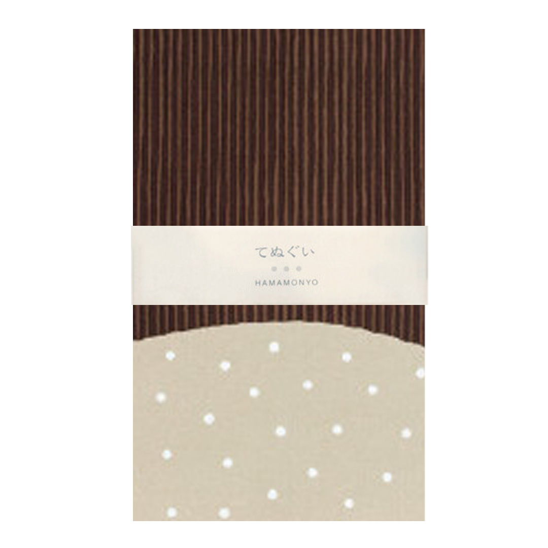 おしゃれでかわいい柄のてぬぐい / Whimsical Tenugui :「染分栗」/ Zoomed-In Chestnut Motifの画像