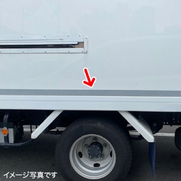 ORALITE JV104E Plus 50m巻(50mm巾) 高輝度プリズム反射材の画像