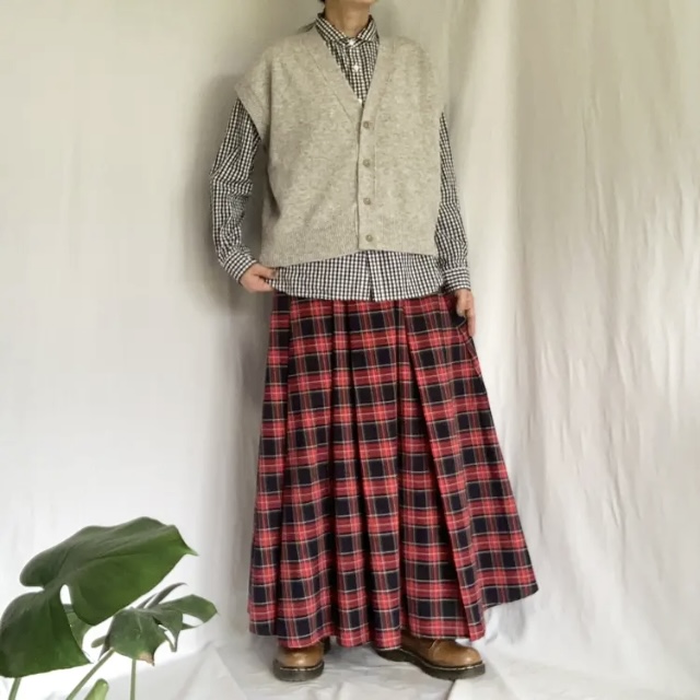 NARU  ショート丈ニットカーディガン　　グレーの画像