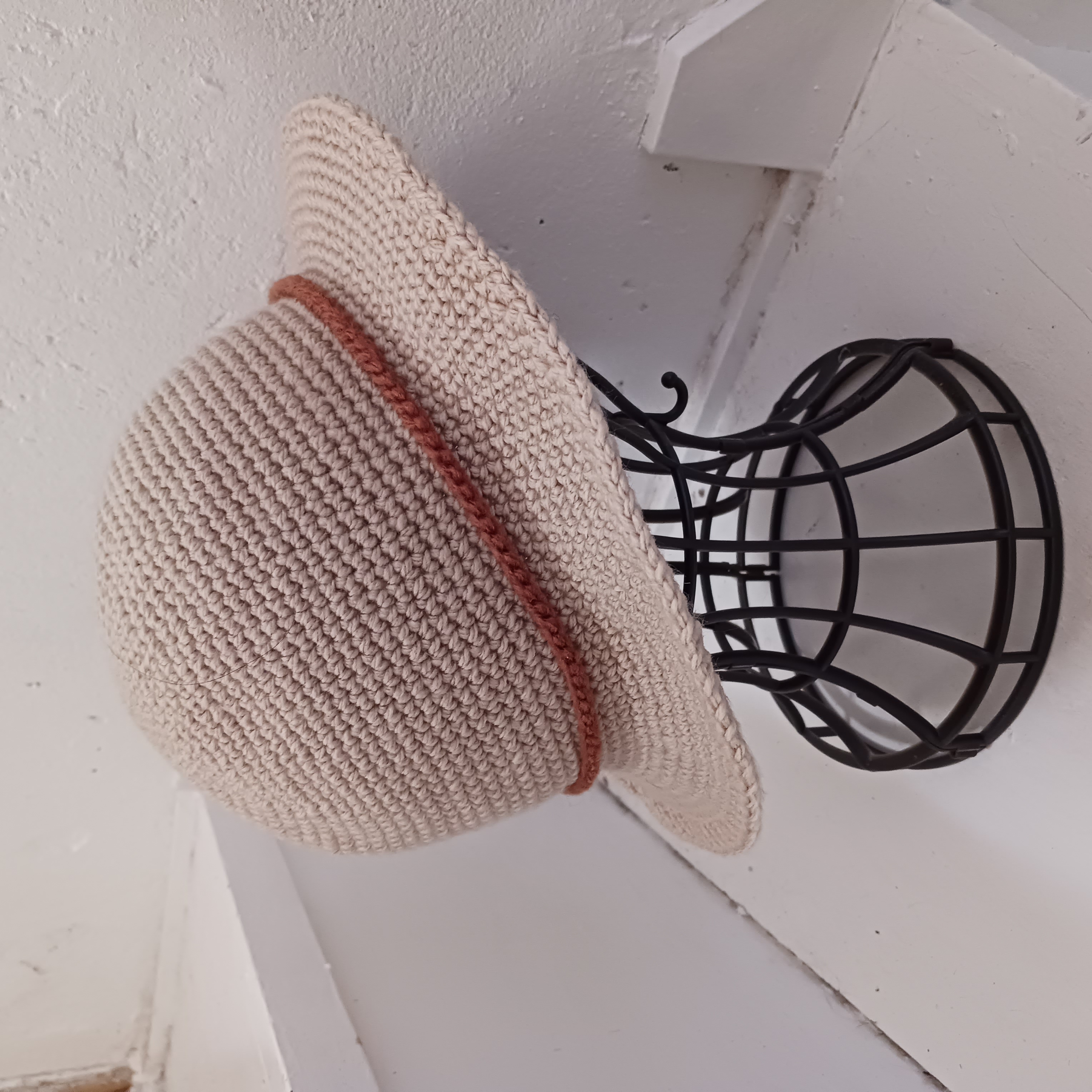 【受注制作】シンプルハット ハンドメイド かぎ針編みの画像