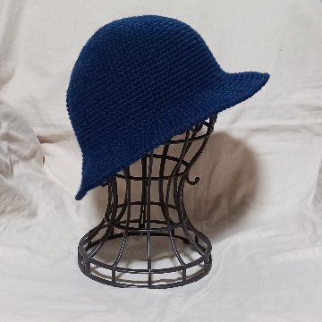【受注制作】シンプルハット ハンドメイド かぎ針編み　紺色の画像