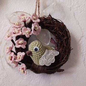 梅とうぐいすのリース ハンドメイド レース編みの画像