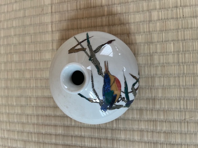 花瓶　九谷焼の画像