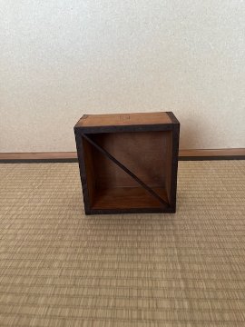 古民具　一升桝縁鉄廻しの画像