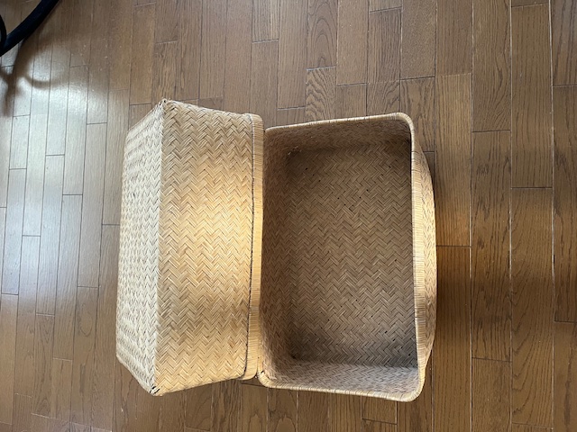 柳行李　中の画像