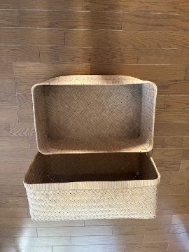 柳行李　中の画像