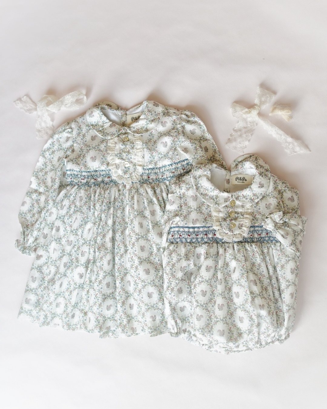 【LAST ONE/18m】pi&pa★Squirrelスモッキングロンパース(12m~18m)の画像