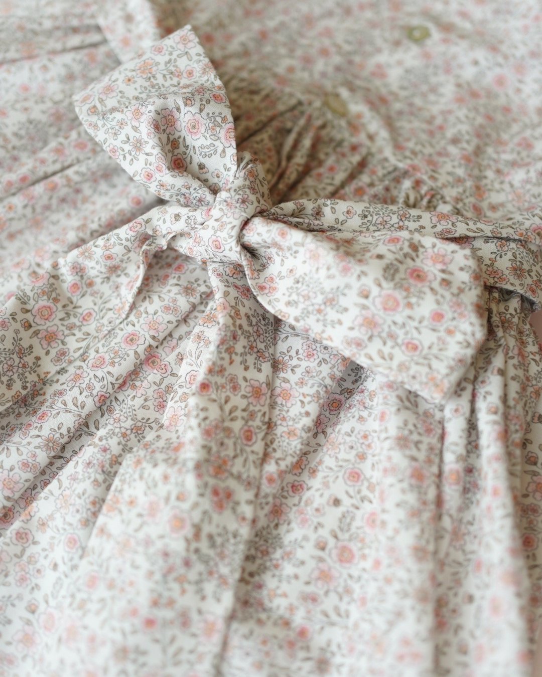 pi&pa★Esmeraldaスモッキングドレス(2A~10A)の画像