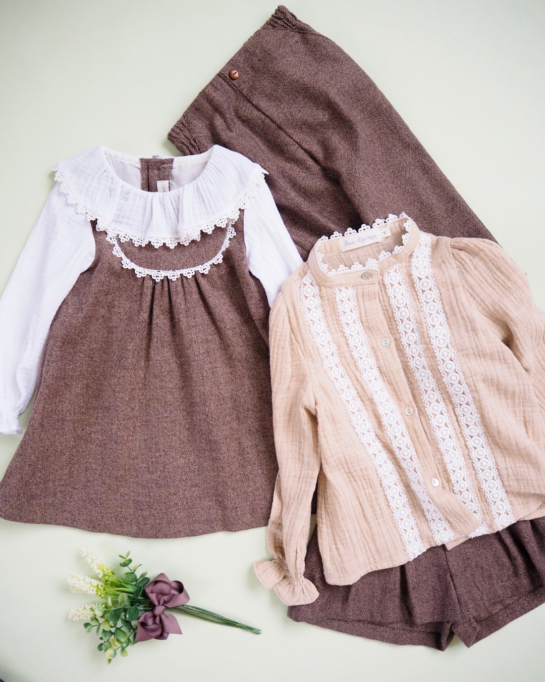 FinaEjerique★Girls Beige Lacy Blouse(4A~12A)の画像