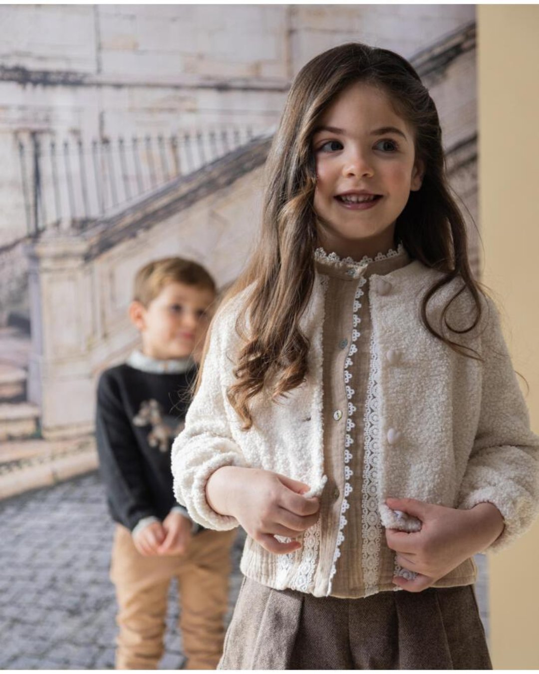 FinaEjerique★Girls Beige Lacy Blouse(4A~12A)の画像