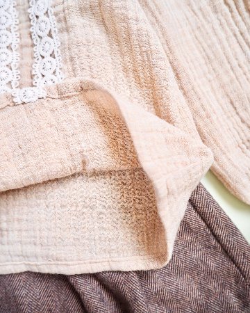 FinaEjerique★Girls Beige Lacy Blouse(4A~12A)の画像