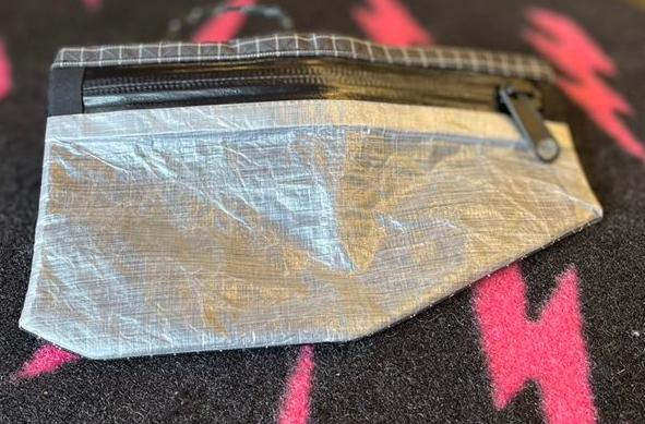 C.C.C.C [chillingcampeeps charinco club] / WALLY 「ウォレット」 / gray x black x whiteの画像