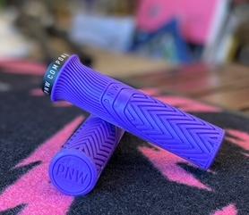PNW COMPONENTS 「Loam Grip」　/ローム グリップ/　パープルの画像