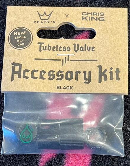 Peaty’s 「ピーティーズ」 / バルブキャップ / ブラック / PEATY'S (ピーティーズ) X CHRIS KINGの画像