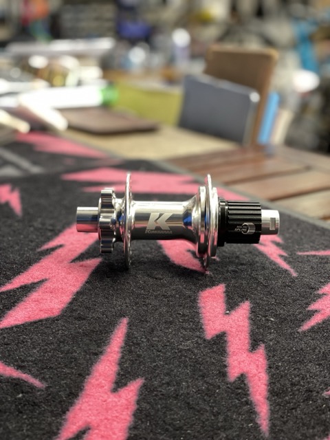 Diavolo Hub 前後セット Silver/クワハラ/ハブ/shimano 12速/の画像