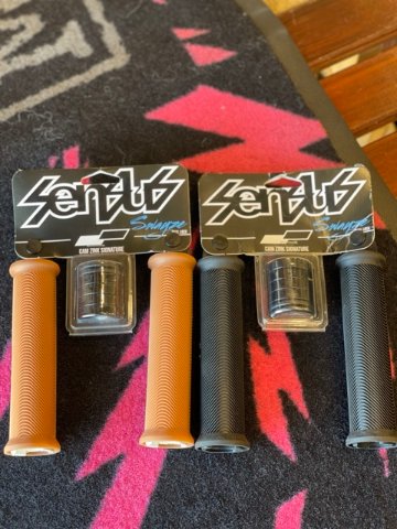 Sensus The Swayze Sans Flange　odi/　センサス　スウェイジ　サンズ　フランジ　グリップ　 BLACK  ブラックの画像