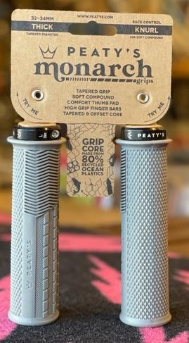 Peaty’s Monarch Grip – Knurl/ピーティーズ モナーク・グリップ・ナール  SLATE　スレート　シック（Thick / 太）の画像