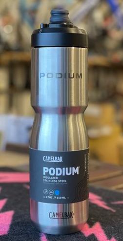 CAMELBAK キャメルバック PODIUM STAINLESS 650mL/22oz 保冷ウォーターボトル メタルの画像