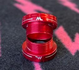 WHITE INDUSTRIES/ ホワイインダストリーズ / BSA / bottom brackets /　レッドの画像
