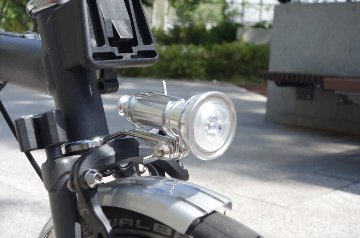 KiLEY(キーレイ)「ビンテージライト」 V2  フロント用　LED　ライト / シルバーの画像