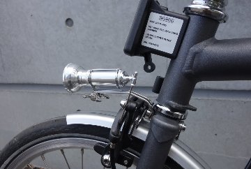 KiLEY(キーレイ)「ビンテージライト」 V2  フロント用　LED　ライト / シルバーの画像