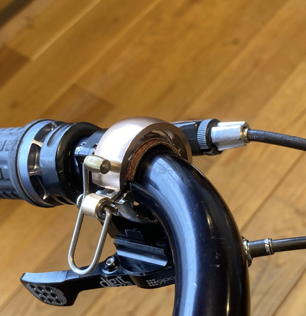 KNOG LUXE BELL / LARGE  / brass /ノグ オイ ルクス ベル ラージの画像