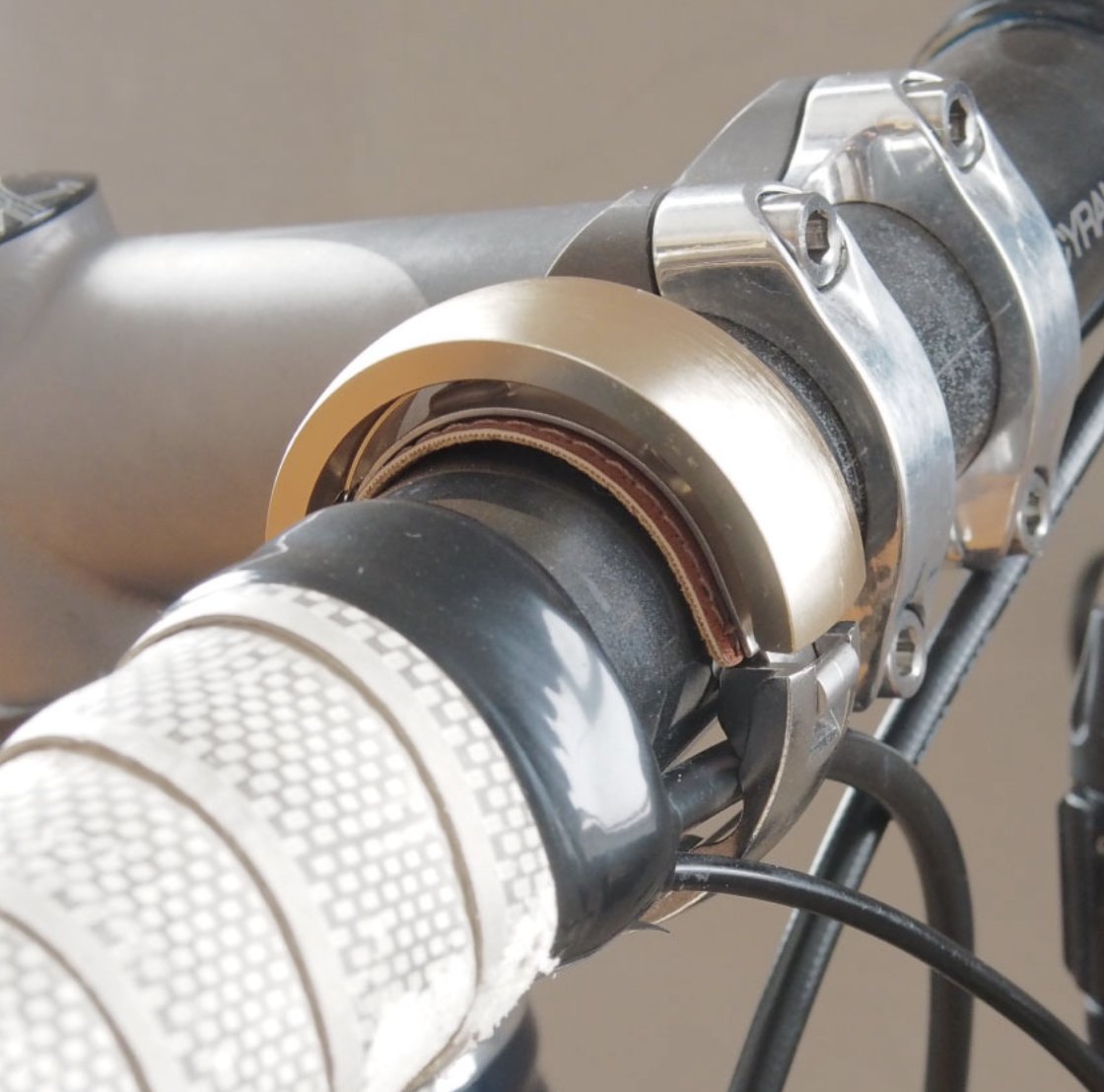 KNOG LUXE BELL / LARGE  / brass /ノグ オイ ルクス ベル ラージの画像
