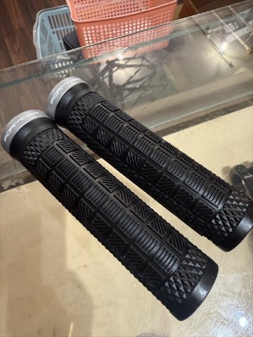 FORMOSA Grip / Club Sport / BK - シルバー / グリップ / フォルモサの画像