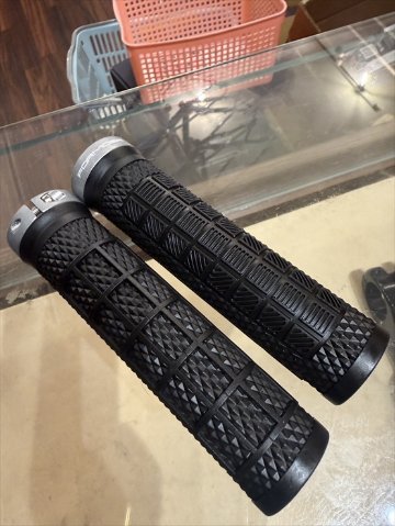 FORMOSA Grip / Club Sport / BK - シルバー / グリップ / フォルモサの画像