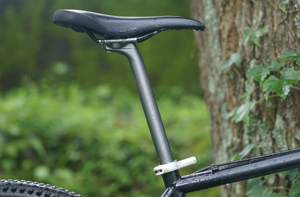 SIMWORKS by NITTO / Froggy / Stealth / Seatpost / 27.2 / 350mm