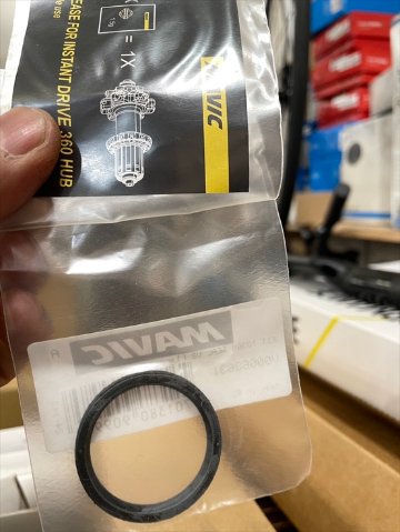 MAVIC / ID360用 SEAL V2 (V00063631) リペアパーツ KIT (LARGER）/ マビック　マヴィック の画像