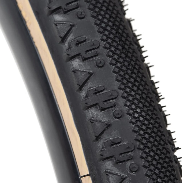 TOMII x SIMWORKS  / Faraway Tire / 700c x 40c / Black x Tan / タイヤの画像