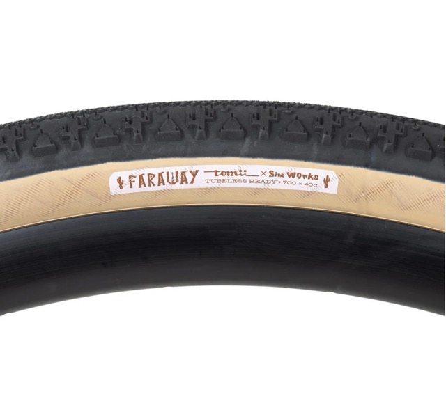 TOMII x SIMWORKS  / Faraway Tire / 700c x 40c / Black x Tan / タイヤの画像