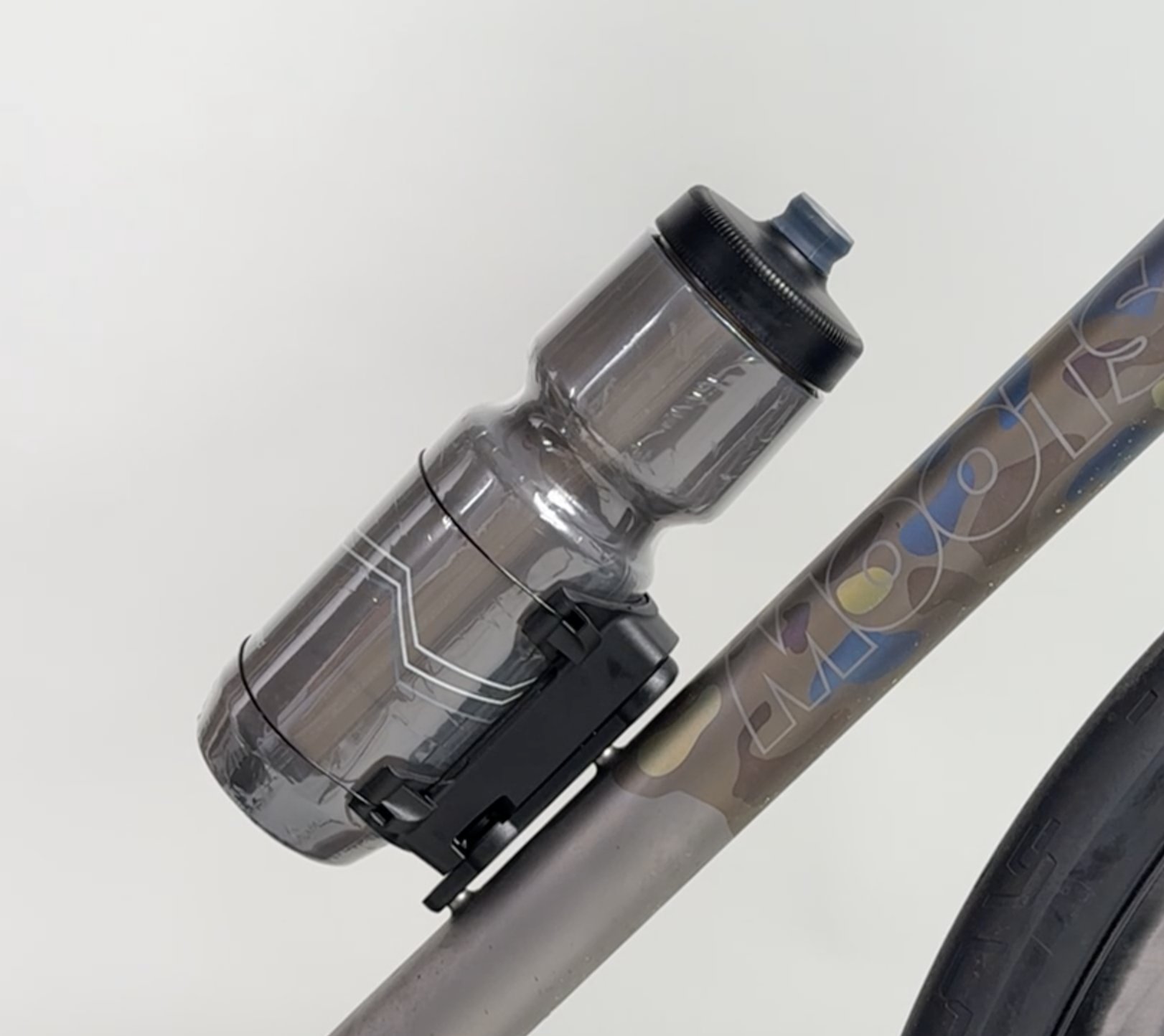 Fidlock [TWIST UNI CONNECTOR + bike base] の画像
